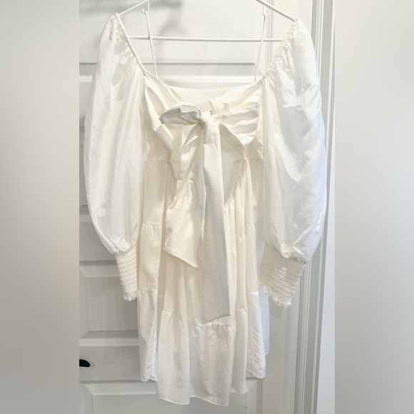 Alice + Olivia Rowen Tiered Dress - Picture 14 of 17